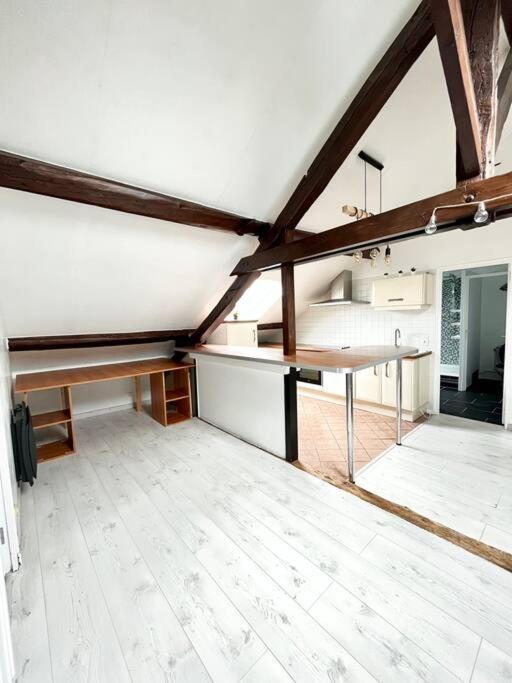 Dubai - Bel Appartement A 兰斯 外观 照片